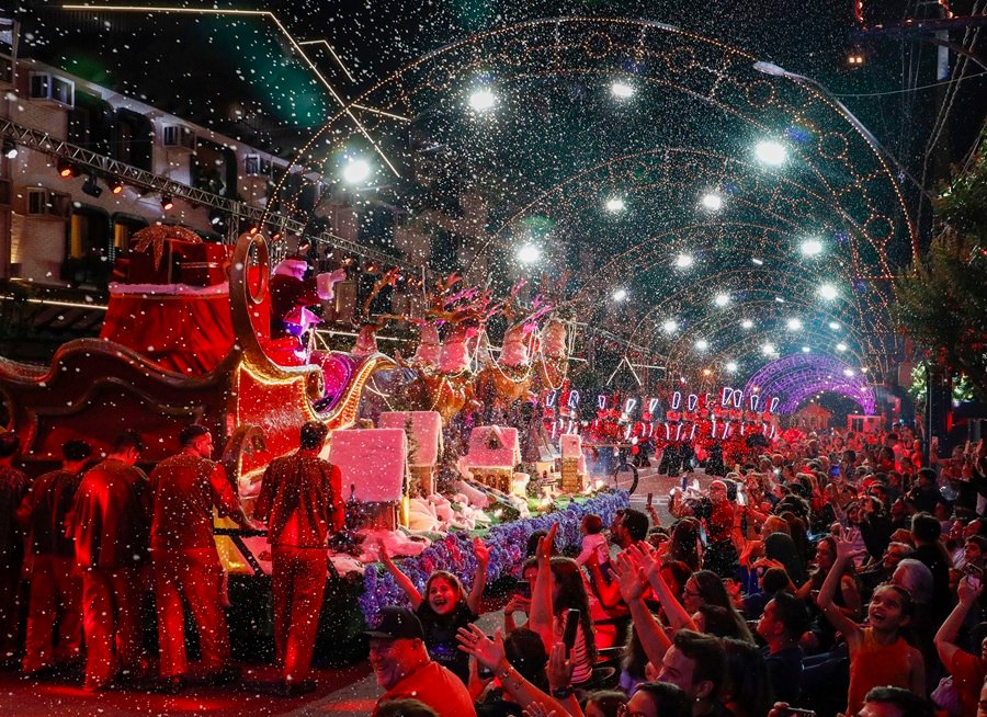 Natal Luz: Falta de apoio federal e gafe nas redes sociais provocam indignação em Gramado 1 39NatalLuz2024 3319 - Acontece Gramado