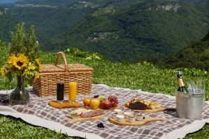 4 dicas para o Dia dos Namorados: passeio de balão, piquenique, espaço vintage e jantar asiático 2 641b3d1b39be84b5ed71cbcebaad4bbb medium - Acontece Gramado