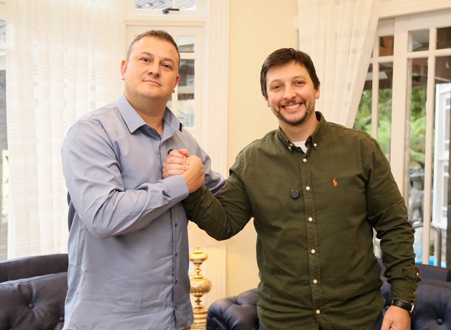 Adriel Secretario Canela - Acontece Gramado