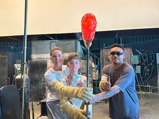 De férias, Ana Hickmann visita a Cristais de Gramado 1 Ana Hickmann na Cristais de Gramado foto de Tailan Fogaca 1 - Acontece Gramado