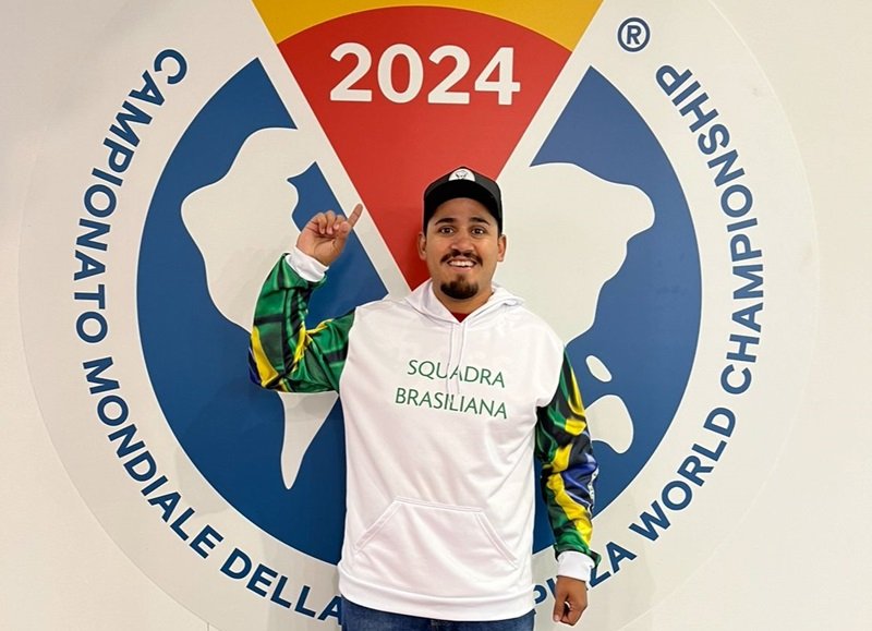 Mundial de Pizzas da Itália inicia nesta terça (9) com chef de Gramado disputando título 1 Chef Igor Parma Italia - Acontece Gramado