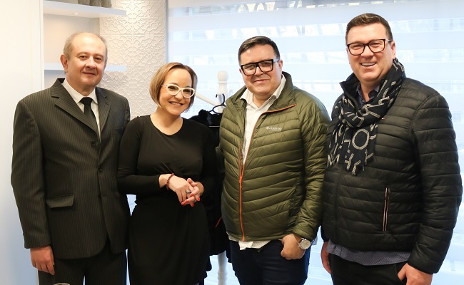 Clínica Martini inaugura novas instalações em Gramado 1 Dr. Flavio Martini Dra Simone de Leon Martini com Paulo Pinto e Ademir Balestro - Acontece Gramado