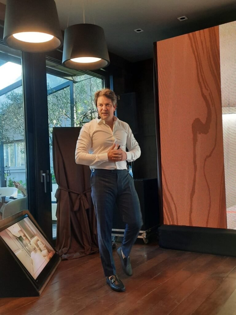 Empresario Giovani Ghisleni apresenta o Relevo Gramado 1 - Acontece Gramado