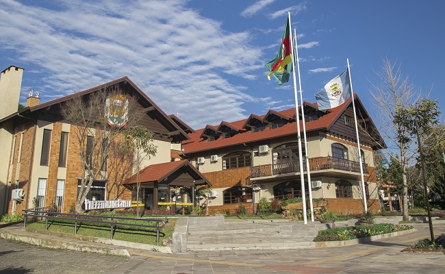 Prefeituras de Canela e Gramado contratam 1 Fachada Prefeitura de Canela 1 - Acontece Gramado