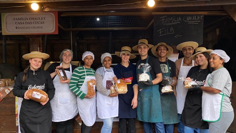 Festa Colonial de Canela segue até domingo (28). Conheça os protagonistas 13 Familia Chaulet casa das cucas 2 - Acontece Gramado