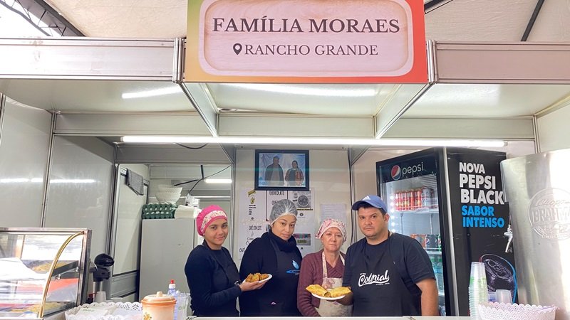Festa Colonial de Canela segue até domingo (28). Conheça os protagonistas 11 Familia Moraes 3 - Acontece Gramado
