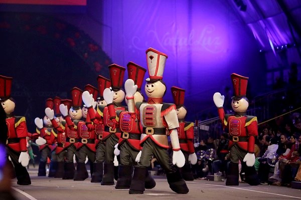 Foto Grande Desfile de Natal.venda de ingressos - Acontece Gramado