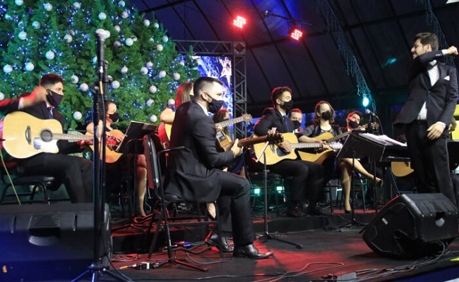 Foto Orquestra de Violoes creditos cleiton thiele - Acontece Gramado