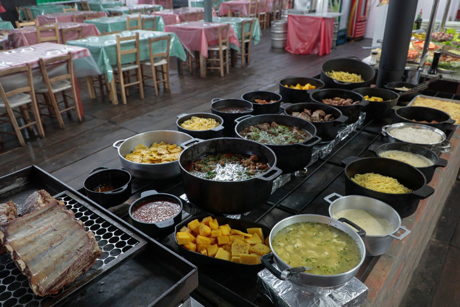 Foto cozinha da Nonna scaled - Acontece Gramado