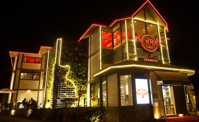 Hard Rock Gramado comemora os 50 anos da franquia e tem programação especial para os namorados 1 Hard Rock Cafe Foto Divulgacao02 3 - Acontece Gramado
