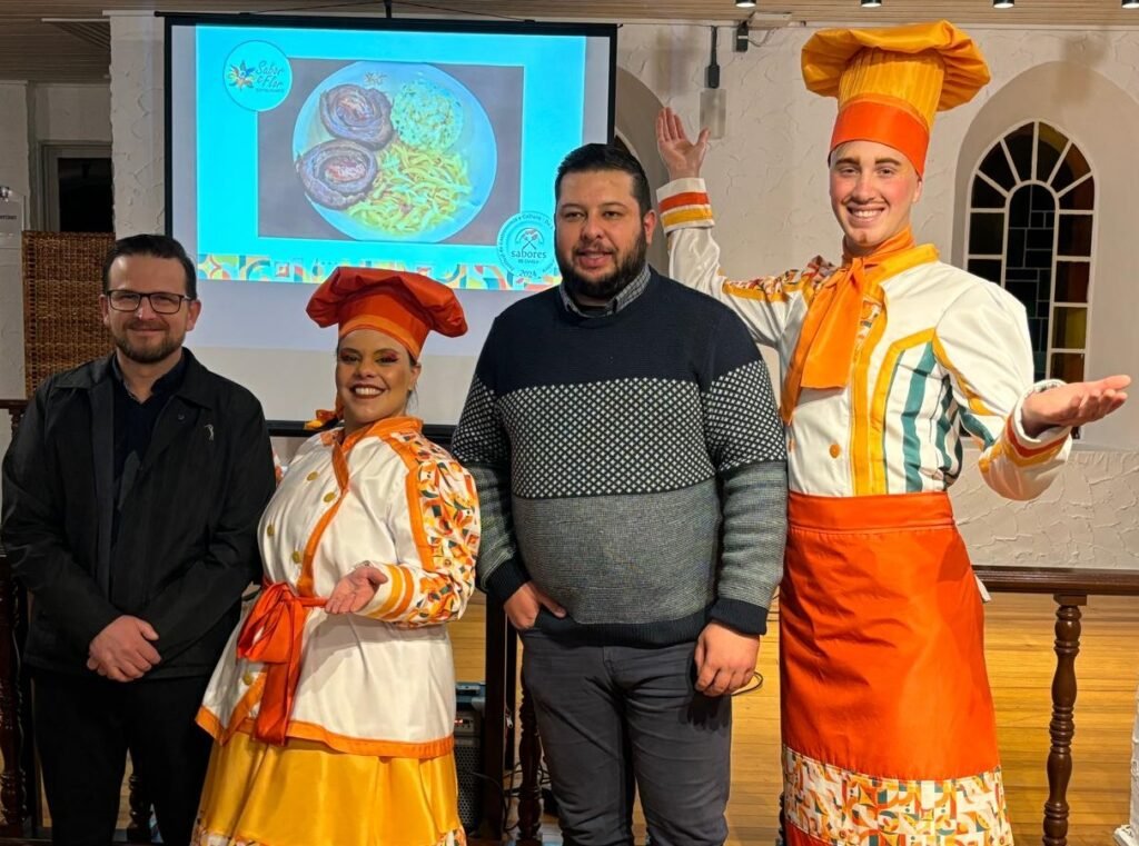 Mauricio Boniatti presidente ACIC Marcelo Marcelo Wazlawick. presidnete Abrasel e chefs Maria Risoto e Canelone - Acontece Gramado