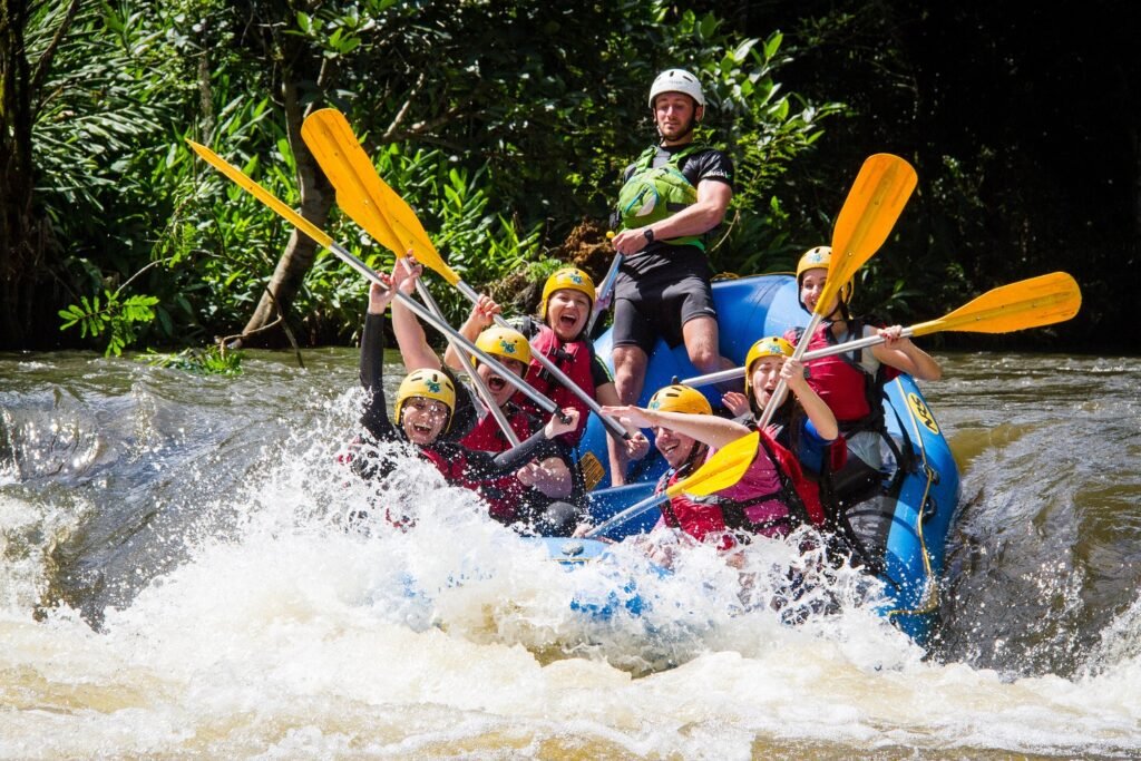 Verão na Serra Gaúcha tem turismo de aventura, cervejarias, vinícolas, cânions e passeio de balão 4 RAFTING - Acontece Gramado