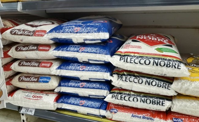 Preço do arroz dispara também em Gramado: valores chegam a R$ 30,00 1 arroz - Acontece Gramado