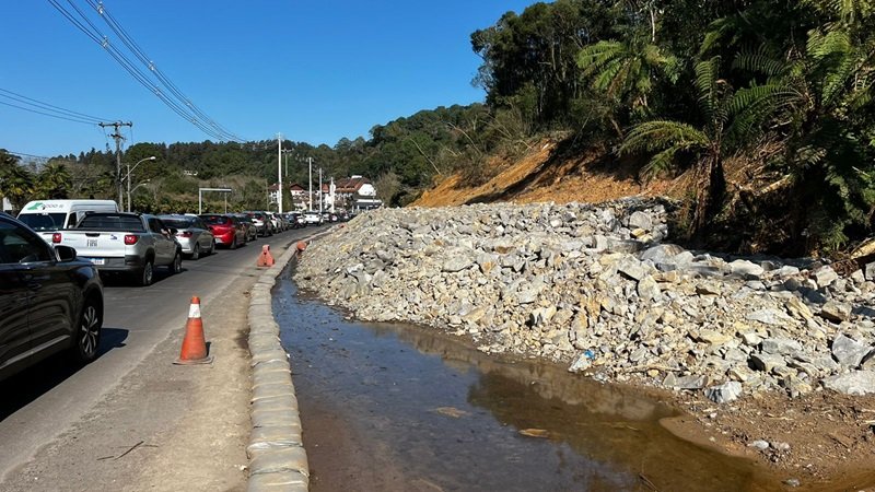 Ronsoni pede melhorias na Av. das Hortênsias entre Canela e Gramado 1 avenida das hortensias - Acontece Gramado