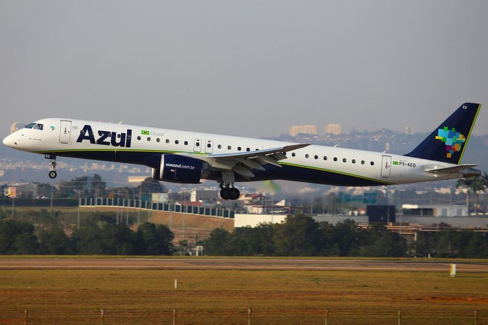 Aéreas já podem vender bilhetes para Porto Alegre. Azul retoma venda nesta sexta 1 azull aviao - Acontece Gramado