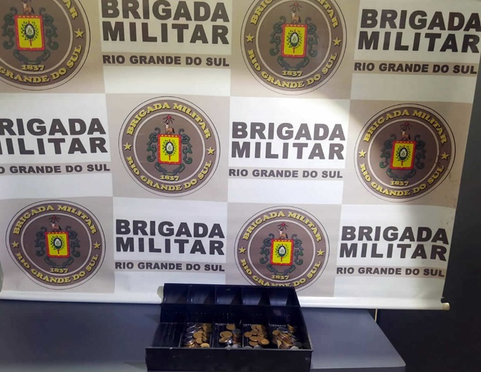 Criminoso com 42 ocorrências por furto é preso pela BM duas vezes nesta semana em Canela 1 bm 2 5 - Acontece Gramado