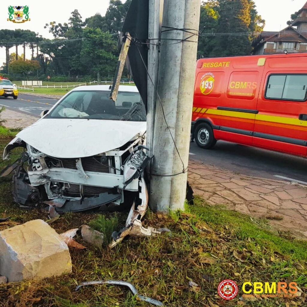 Mulher morre atropelada em Canela na manhã deste domingo 1 cidente 2 1 - Acontece Gramado