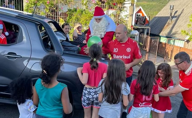 Natal da Alegria do Consulado do Inter distribuiu mais de 4 mil itens em Gramado 1 consulado inter 2 - Acontece Gramado