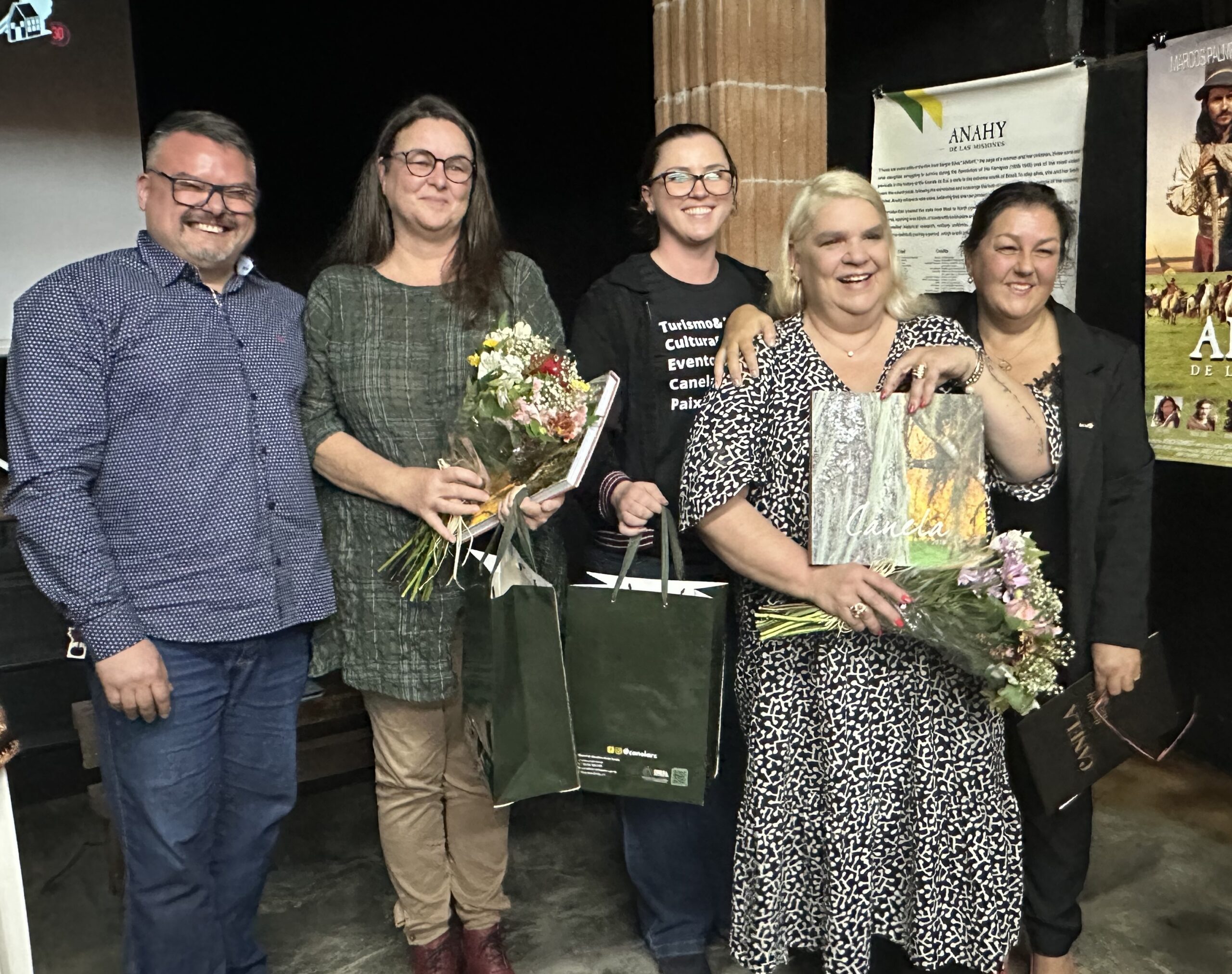 Silvana Patzinger, a Kuka, é homenageada em Canela por contribuições ao setor cultural 1 kuka scaled - Acontece Gramado