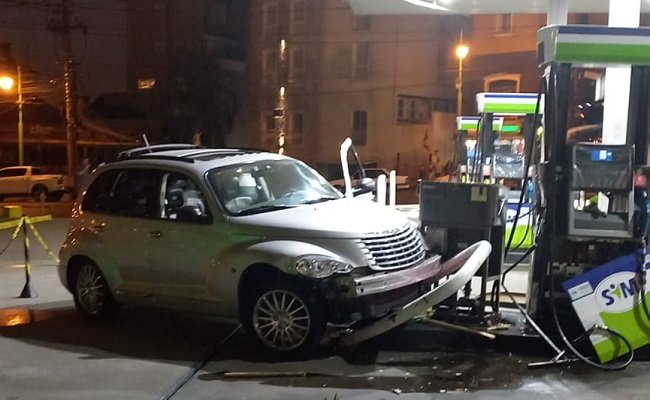 Motorista alcoolizado colide em bomba de Posto de combustíveis e é preso em Gramado 1 motorista gramado - Acontece Gramado