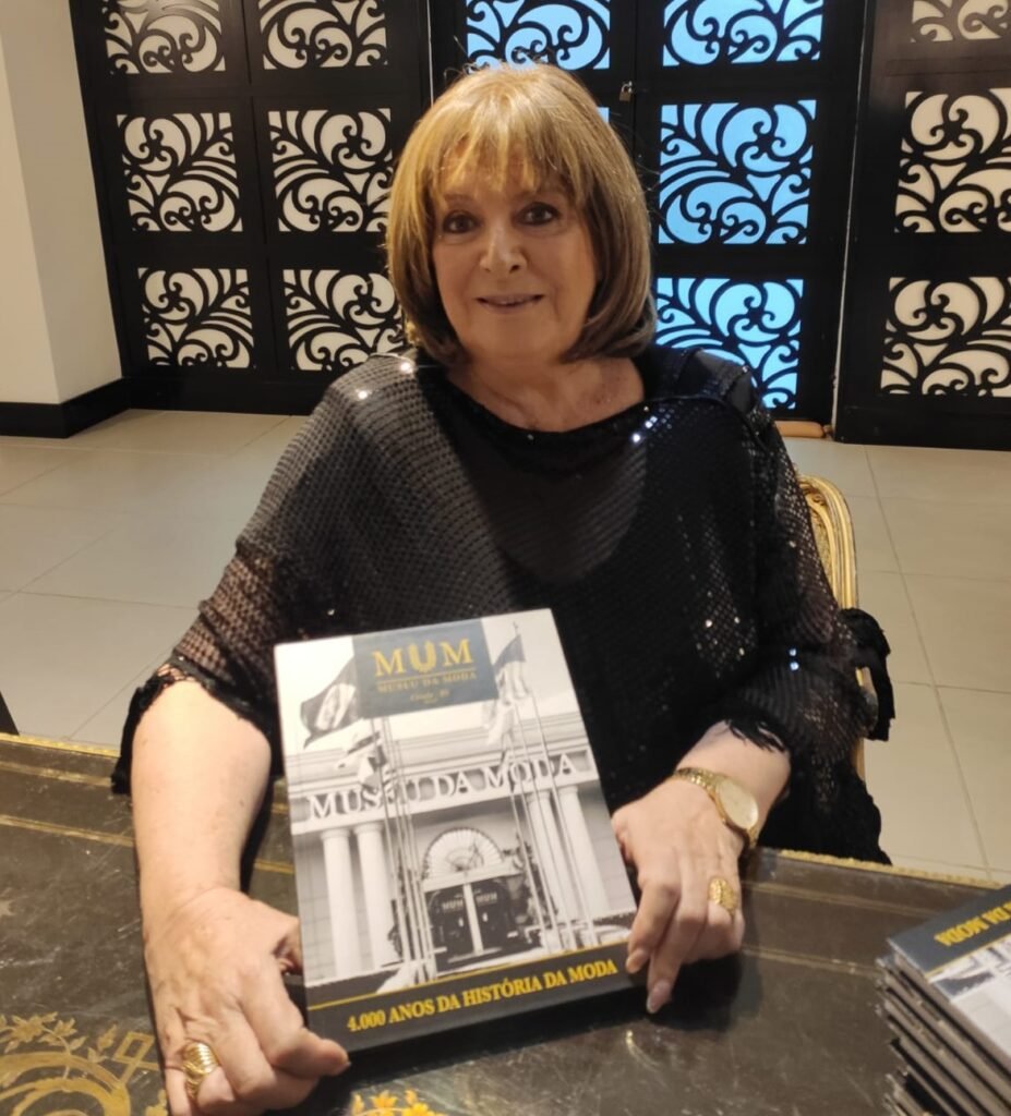 Comemoração pelos dez anos do Museu da Moda tem lançamento de livro 1 museu da moda 2 1 - Acontece Gramado