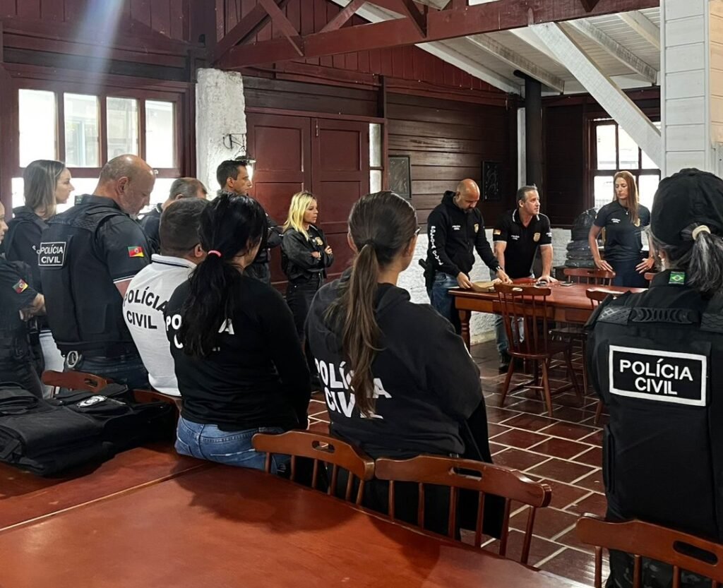 Operação Policial: Quadrilha vendia ingressos falsos pra atrações de Gramado e Canela 1 pc - Acontece Gramado