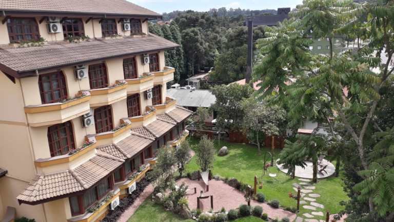 Pousada Vovó Carolina comemora 25 anos 3 pousada e hotel 4 2 - Acontece Gramado