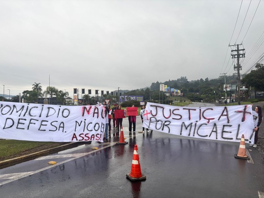 protesto micael radio taquara - Acontece Gramado