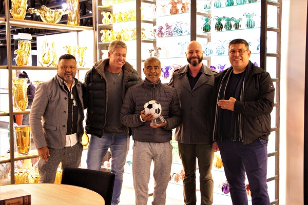 Tetracampeão Romário vivencia arte milenar em Gramado 1 romario 2 - Acontece Gramado