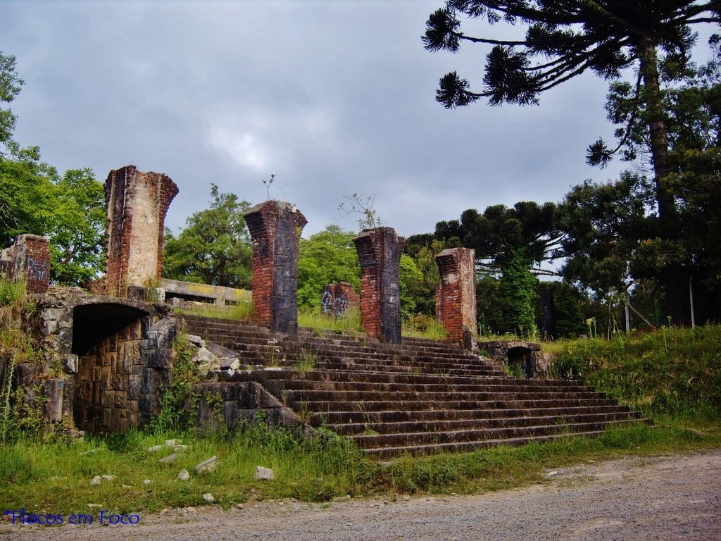 Jaison Remonti: Segue o jogo ! 1 ruinas do cassino - Acontece Gramado