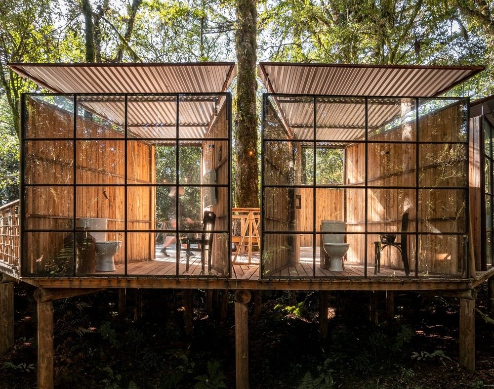 Sanitários na mata do Parador Hampel concorre ao prêmio obra do ano ArchDaily 1 sanitarios casa da mata luiza jung arquitetura 360 16 - Acontece Gramado