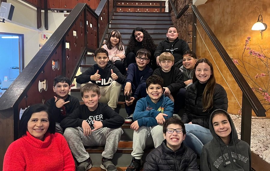 Plantando o Futuro: Alunos do 5º ano do Colégio Santos Dumont visitam a Câmara de Gramado 1 Plantando o Futuro Alunos do 5o ano do Colegio Santos Dumont visitam a Camara - Acontece Gramado