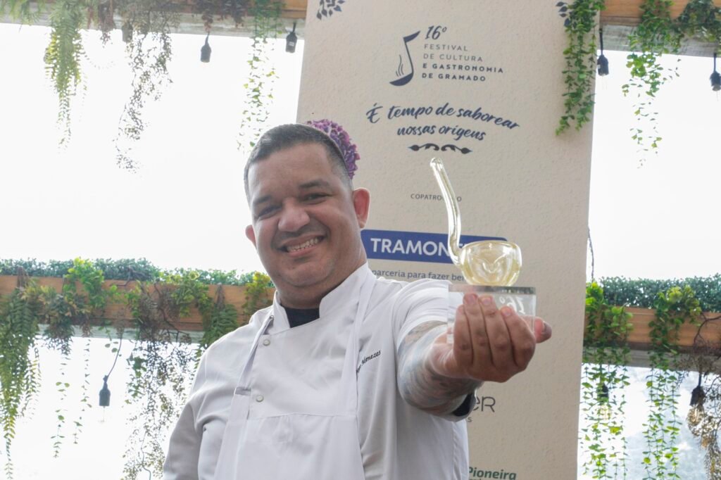 Festival de Gastronomia de Gramado abre inscrições para Concurso Melhor Chef 1 Festival de Cultura e Gastronomia de Gramado 2024 Concurso SENAC de melhor Chef Chef Campeao Diogo Menezes. Foto Cleiton ThieleSerraPress - Acontece Gramado