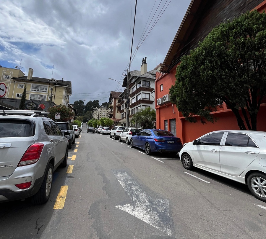 Rua Theobaldo Fleck em Gramado terá sentido alterado a partir desta quarta-feira (8) 1 Rua Theobaldo Fleck - Acontece Gramado