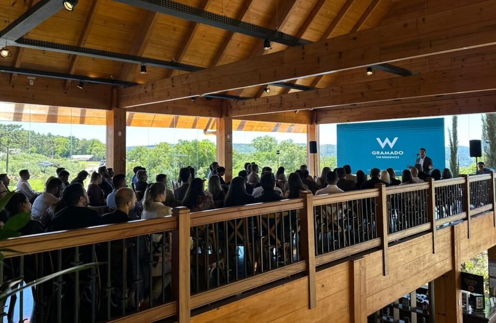 W Gramado Hotel & Residences é lançado oficialmente e consolida a cidade como destino de luxo internacional 2 Lancamento W Gramado no Olivas de Gramado. Creditos Simone Prestes - Acontece Gramado