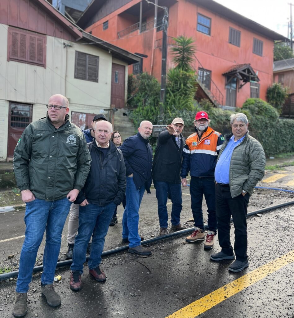 Governo Federal repassa mais de R$ 12 Milhões para obras na área atingida pelos deslizamentos no Piratini em Gramado 1 Piratini vistoria com o Governo Federal - Acontece Gramado