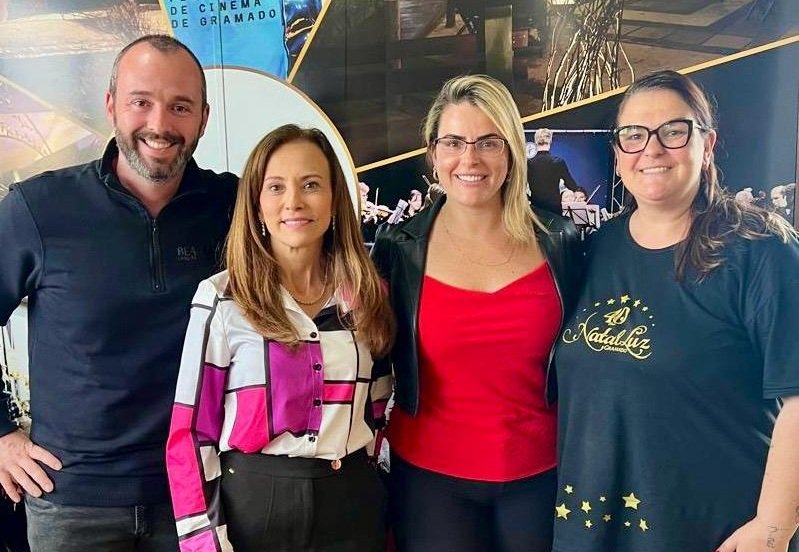 Stefano Rosa Kenia e Milla - Acontece Gramado