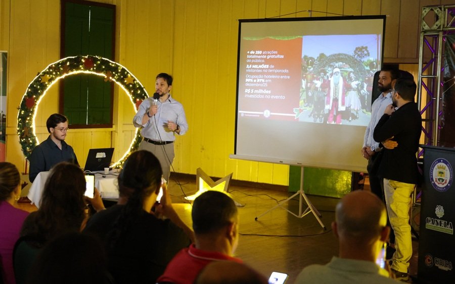 Sonho de Natal de Canela atrai 2,5 milhões de visitantes e injeta fôlego na economia local. Confira resultados do evento 1 Coletiva de imprensa nesta - Acontece Gramado