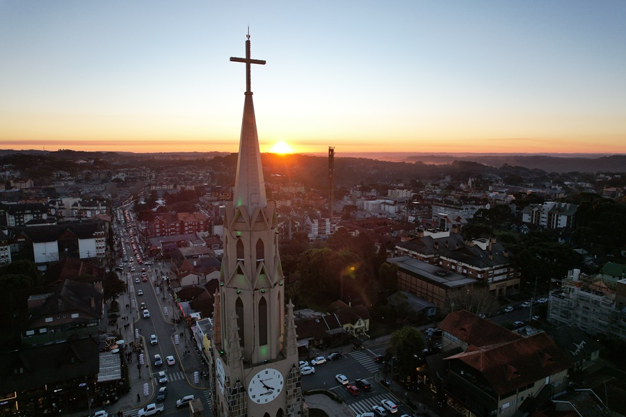 Canela celebra centenário de sua elevação a distrito com solenidades e resgate histórico nas escolas 1 Foto aerea Izaque 2 - Acontece Gramado