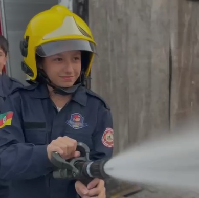 Inscrições abertas para o Programa Bombeiro Mirim em em Gramado e Canela 1 bombeiro - Acontece Gramado