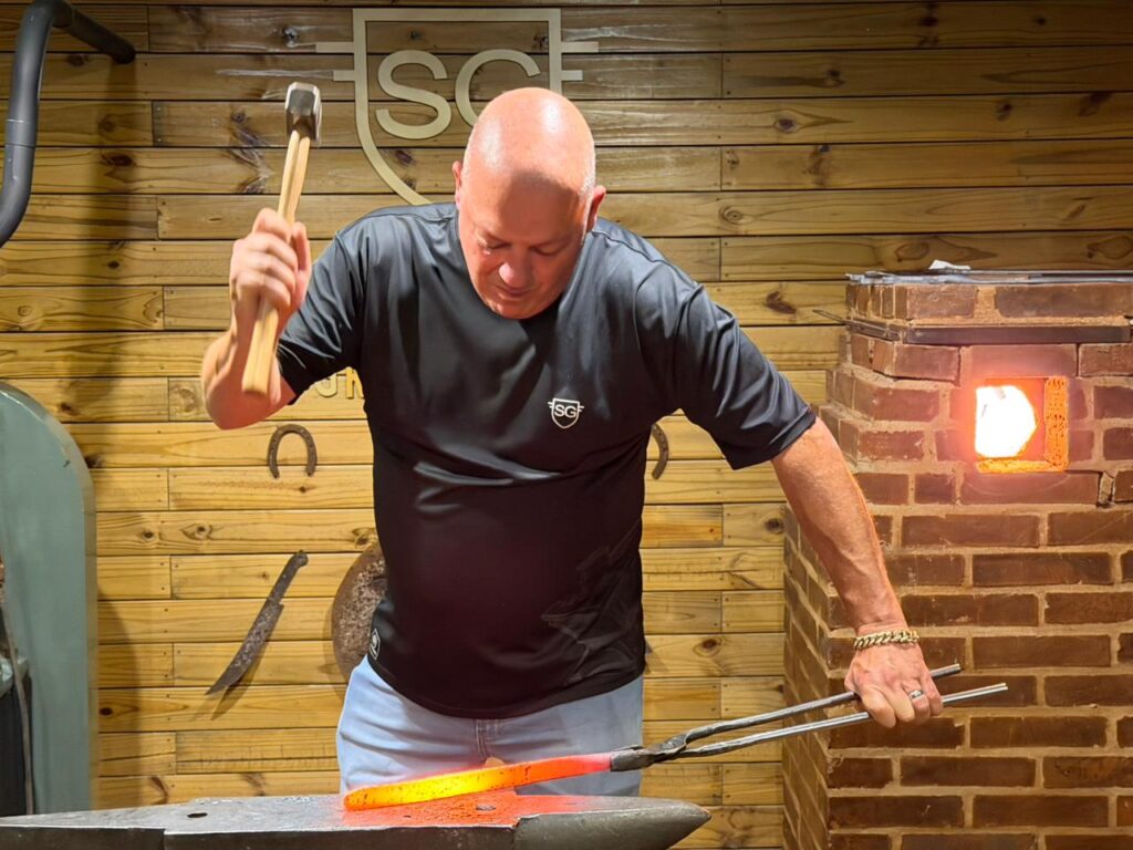 Nova atração em Gramado une museu, gastronomia e imersão na maior cutelaria artesanal do Brasil 1 Experiencia SG. Creditos SG Facas 1 - Acontece Gramado