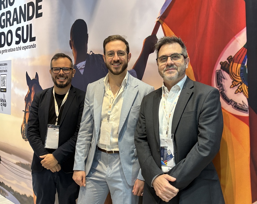 Gramado utiliza inteligência artificial e dados globais para modernizar gestão do turismo 1 Andre Ricardo e Emilio.JPG - Acontece Gramado