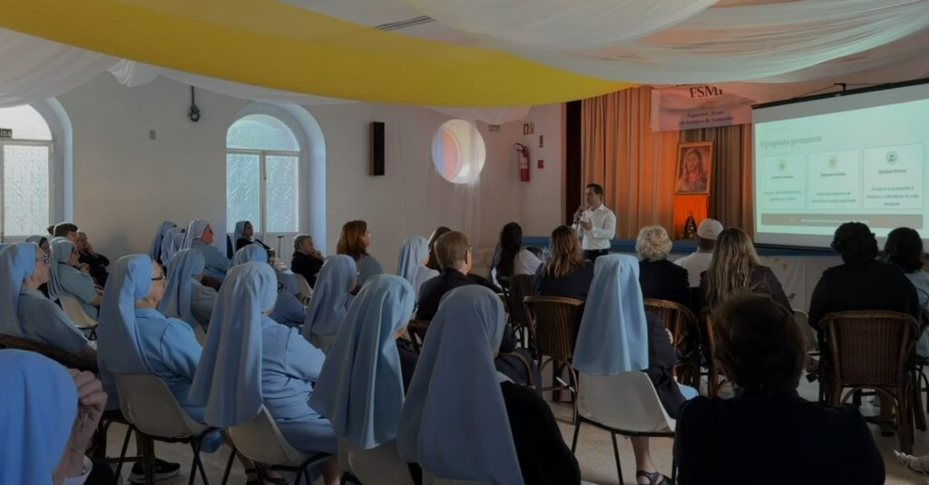Após 55 anos com as irmãs, Oásis Santa Ângela Canela passa a ser Casa Vallena em projeto de 20 anos focado em longevidade e reabilitação 3 Dra Marcelo apresenta projeto para irmas - Acontece Gramado