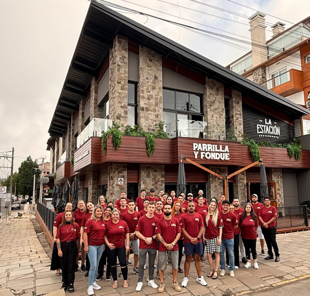 Do início três meses antes da pandemia a um dos maiores restaurantes da região: Vem aí o novo La Estación Canela 3 Equipe La Estacion - Acontece Gramado