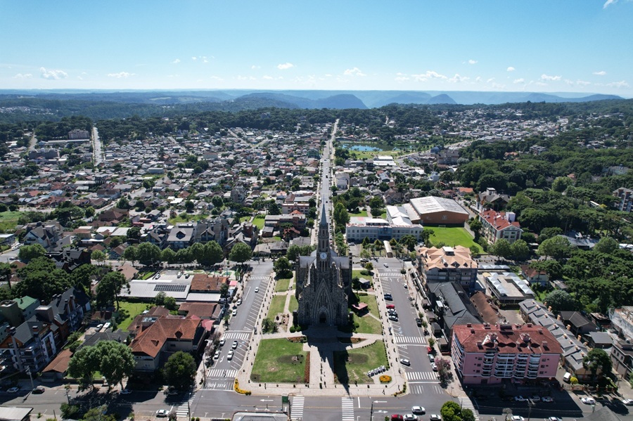 Canela atinge nota máxima inédita em excelência hoteleira no Rio Grande do Sul 1 Canela recebeu avaliacao excelente no Radar Turistico do Sebrae no quesito hotelaria Izaque Santos - Acontece Gramado