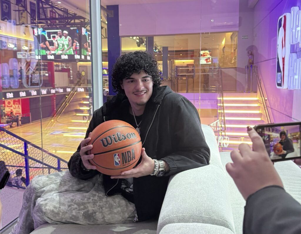 Ala Gui Santos, do Golden State Warriors, vem ao NBA Gramado para um dia com fãs 1 Gui Santos NBA Park Gramado 2 - Acontece Gramado