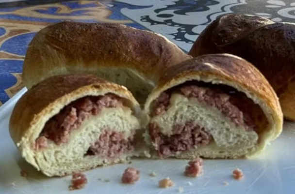 Gramado quer transformar o pão com linguiça em Patrimônio Cultural Imaterial do município 1 pao com linguica - Acontece Gramado