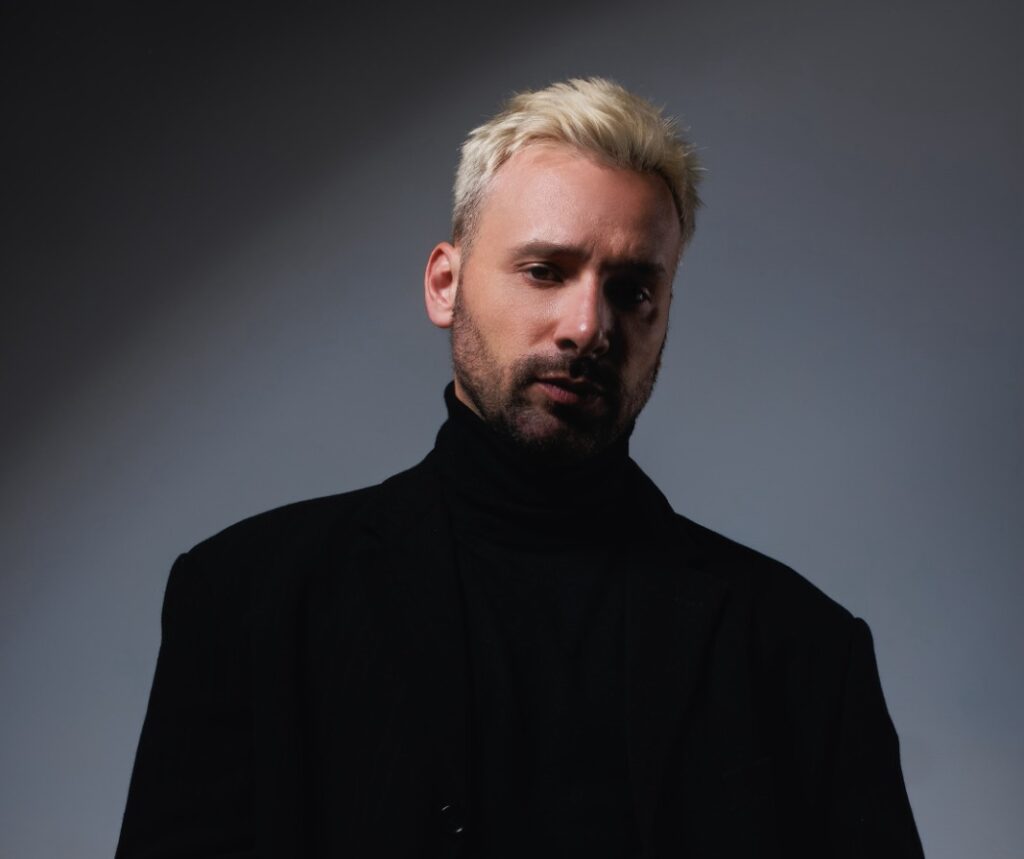 Cat Dealers, Bruno Be e DJ Graeff são confirmados no 300 Winter Experience 2026 em Gramado 1 WhatsApp Image 2026 06 02 at 10.08.03 - Acontece Gramado