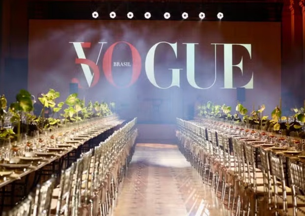 Festa de gala da Vogue em Gramado terá red carpet, poucos convidados, gastronomia e show musical 1 vogue celebra - Acontece Gramado