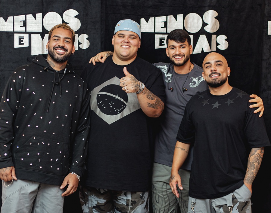 Menos é Mais em Gramado: Show inédito do grupo agita a Serra Gaúcha na próxima semana 1 Menos e mais Gramado creditos Divulgacao capa - Acontece Gramado